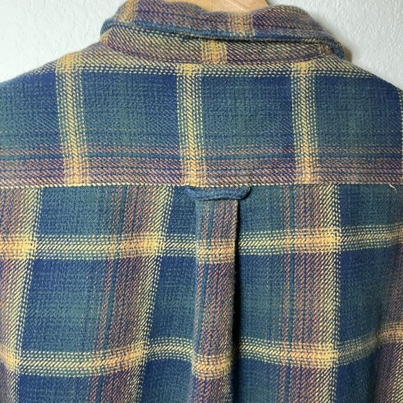 Orvis Heavy Weight Flannel Shirt - Picture 7 of 8